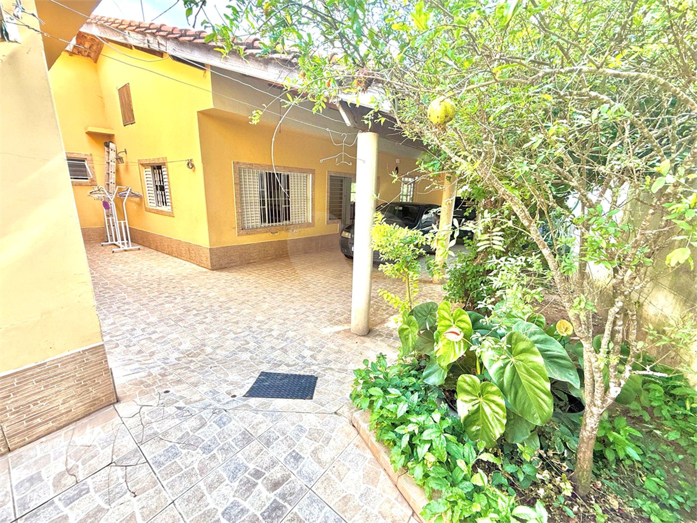 Chácara à venda com 5 quartos, sendo 2 suítes, em Ipanema do Meio, Sorocaba, SP