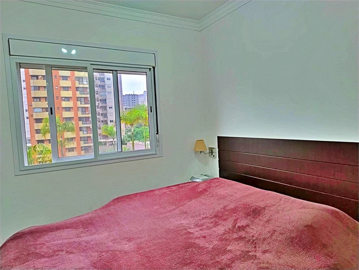 Apartamento à venda com 3 quartos, sendo 2 suítes, em Vila Andrade, São Paulo, SP