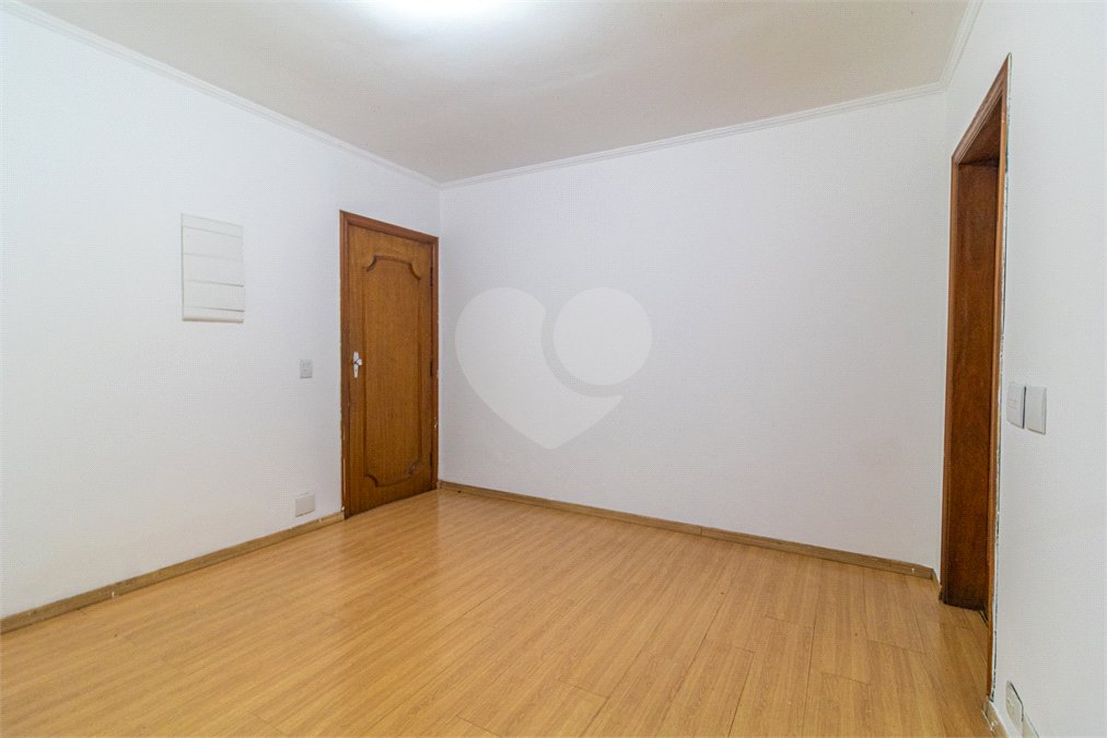 Casa à venda com 4 quartos, sendo 2 suítes, em Ipiranga, São Paulo, SP