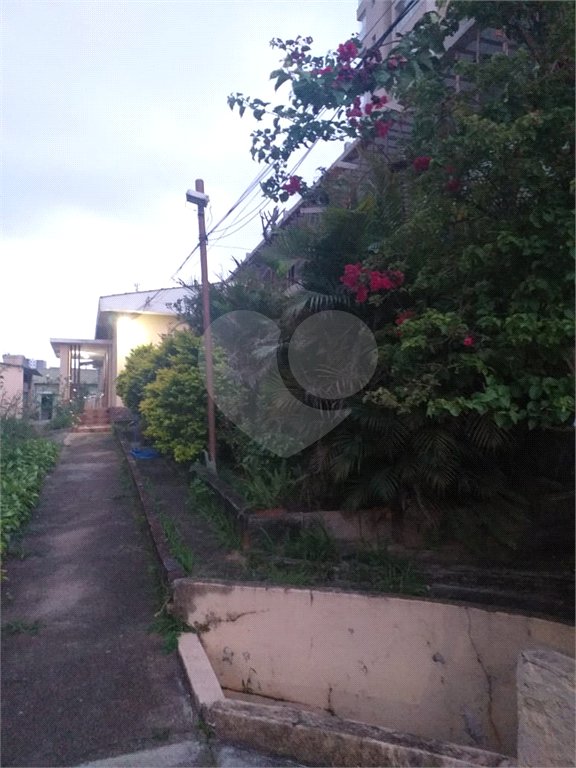Terreno à venda com 3 quartos em Chora Menino, São Paulo, SP