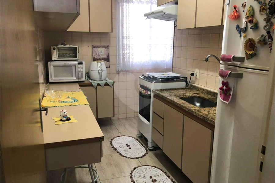 Apartamento à venda com 2 quartos em Parque Peruche, São Paulo, SP