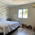 Casa à venda com 4 quartos, sendo 2 suítes,  no condomínio Village Place, São Paulo - SP