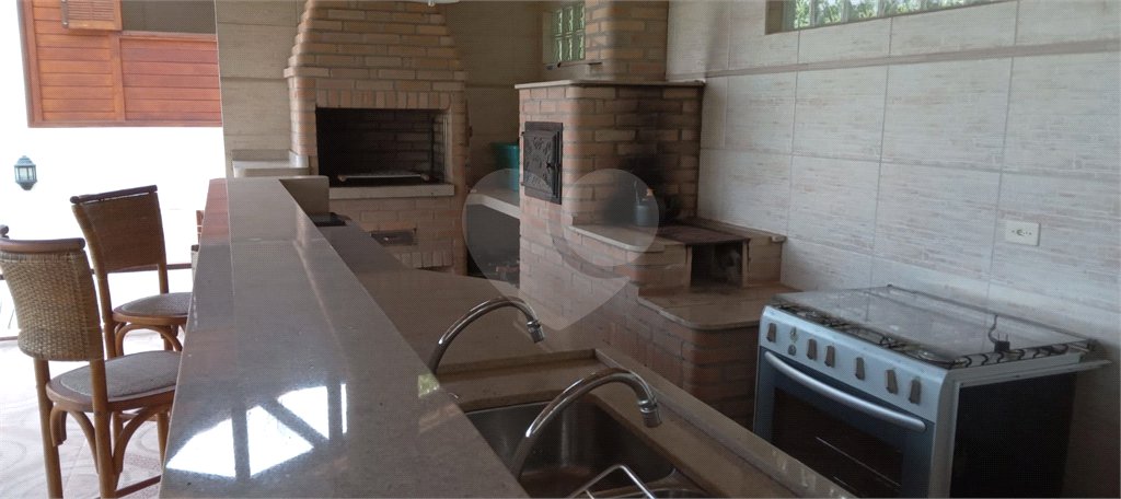 Casa para alugar com 3 quartos, sendo 1 suíte, no condomínio Itaembu, Itatiba - SP