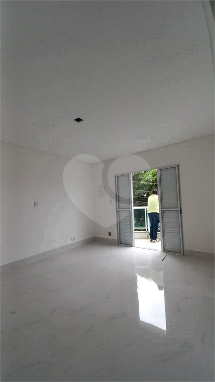 Sobrado à venda com 3 suítes em Vila Nova Mazzei, São Paulo, SP