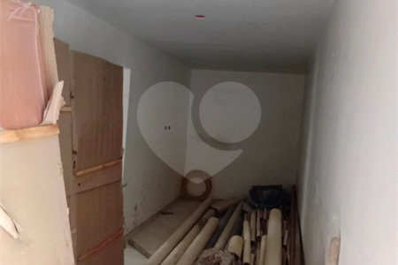 Apartamento à venda com 3 quartos em Parque Vitória, São Paulo, SP