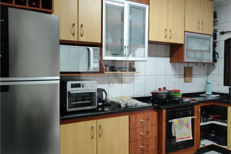 Casa à venda com 4 quartos, sendo 1 suíte, em Jardim Leila, Guarulhos, SP