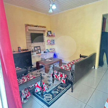 Sobrado à venda com 5 quartos em Pununduva, Cotia, SP