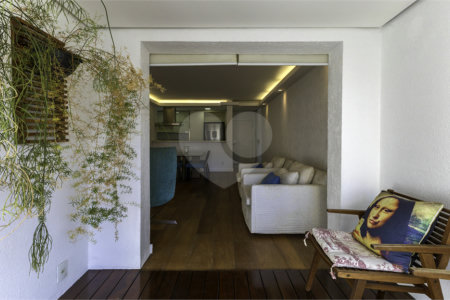 Apartamento à venda com 1 suíte em Vila Olímpia, São Paulo, SP