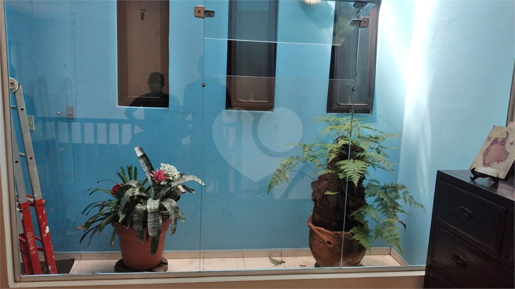Sobrado à venda com 4 quartos, sendo 2 suítes, em Horto, São Paulo, SP