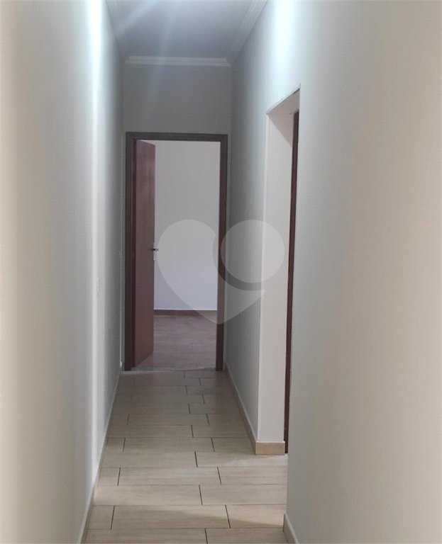 Casa à venda com 3 quartos, sendo 1 suíte,  em Jardim Santa Marta, Salto, SP