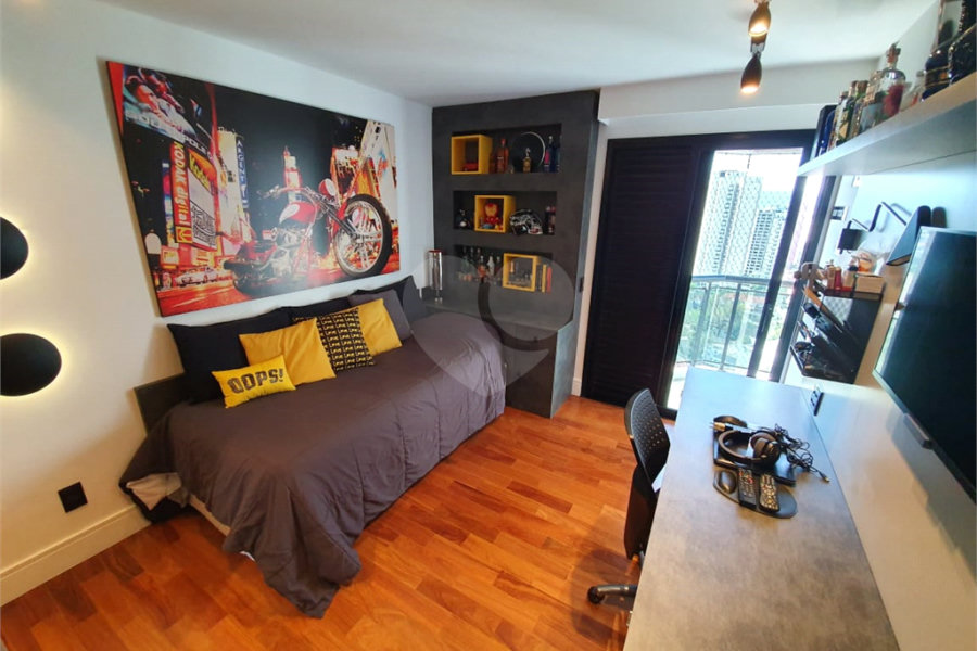 Apartamento à venda com 4 quartos, sendo 2 suítes, em Santana, São Paulo, SP