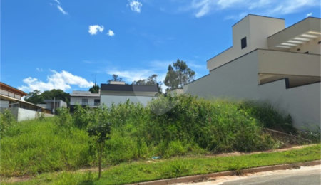 Terreno à venda com 1 suíte em Pinheirinho, Vinhedo, SP