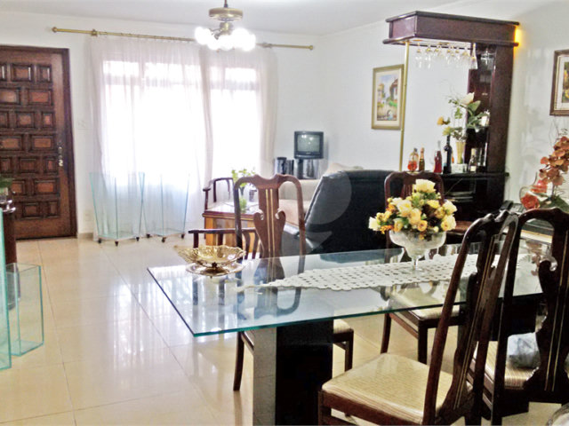 Casa de Vila à venda com 2 quartos em Granja Julieta, São Paulo, SP