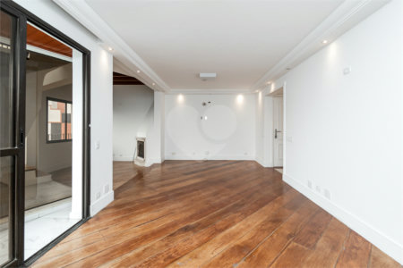 Cobertura à venda ou para alugar com 5 quartos, sendo 4 suítes, em Morumbi, São Paulo, SP