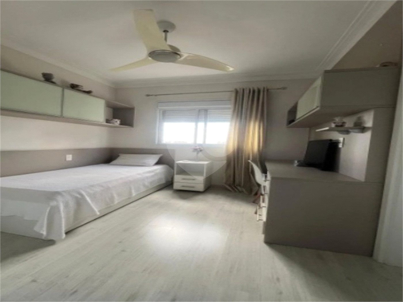 Apartamento à venda com 4 quartos, sendo 3 suítes, em Vila Regente Feijó, São Paulo, SP