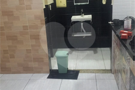 Loja para alugar em Santíssimo, Rio de Janeiro, RJ