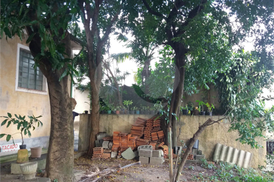 Terreno à venda com 3 quartos em Vila Guilherme, São Paulo, SP
