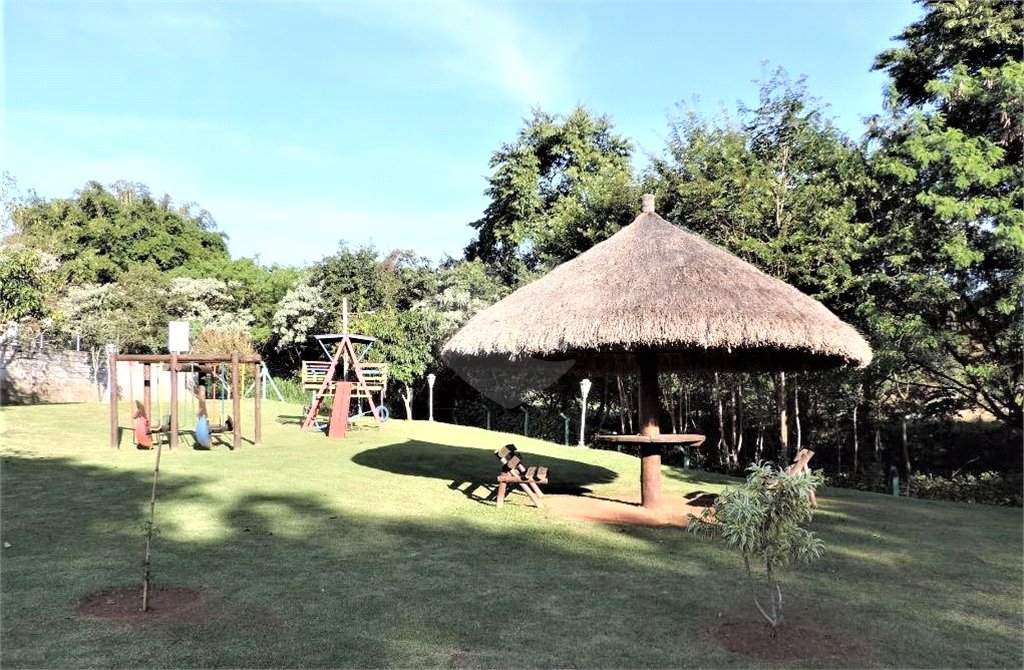 Terreno à venda no condomínio Terras de São Francisco, Vinhedo - SP