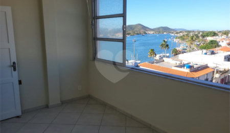 Apartamento à venda com 2 quartos no Centro, Cabo Frio, RJ