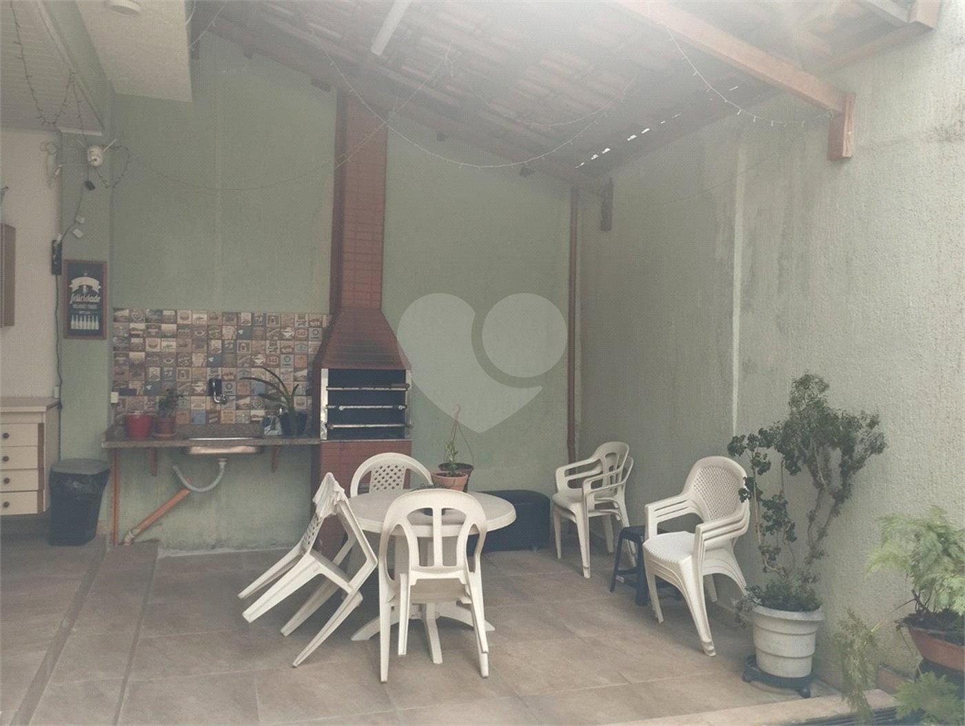 Casa à venda com 5 quartos, sendo 1 suíte, em Vila Medeiros, São Paulo, SP