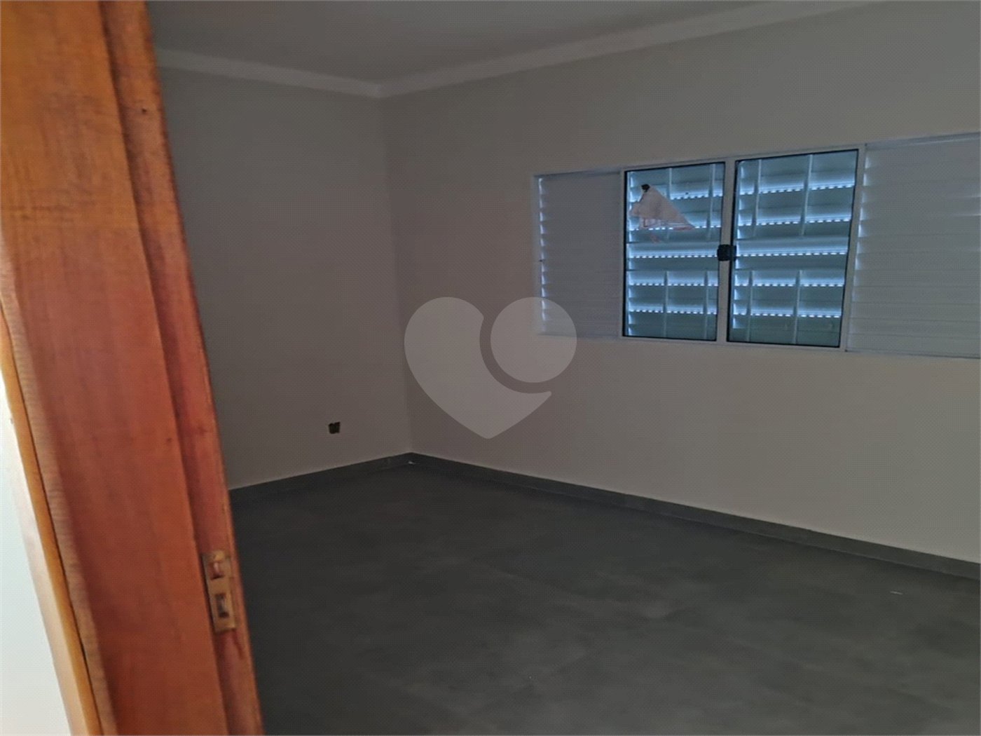 Casa nova 2 quartos dois banheiros Jardim Hikari