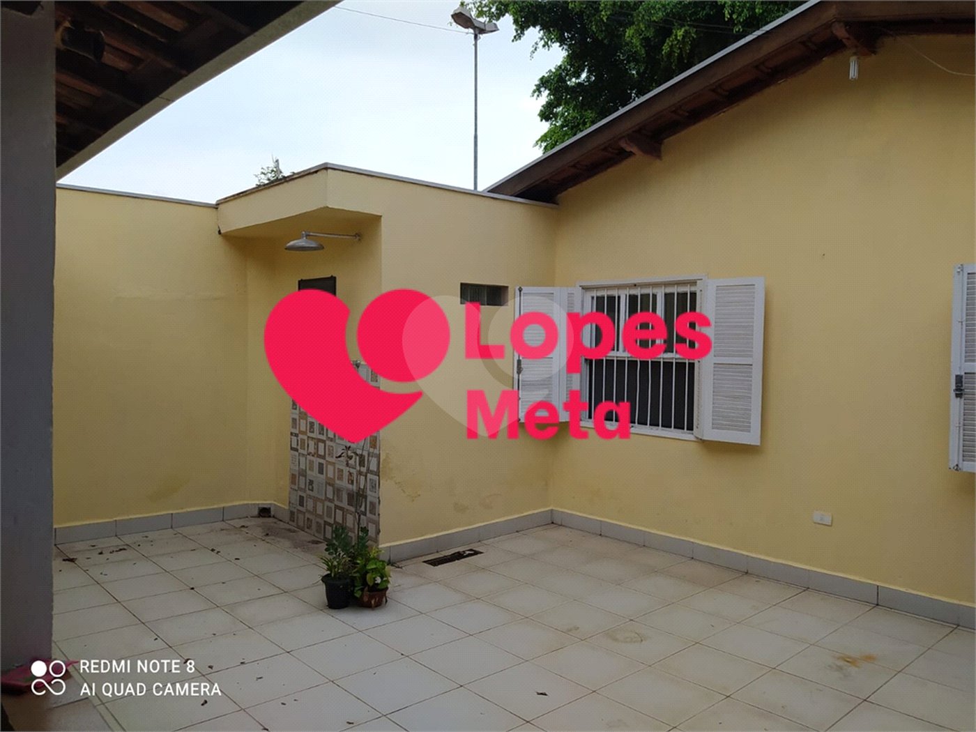 CASA À VENDA VISTA VERDE 250m², 4 DORMITORIOS, 3 BANHEIROS 2 VAGAS EM SÃO JOSÉ DOS CAMPOS/SP