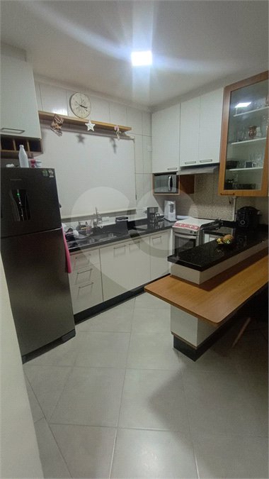 Apartamento a Venda - 2 dormitórios - Jd. Colonial