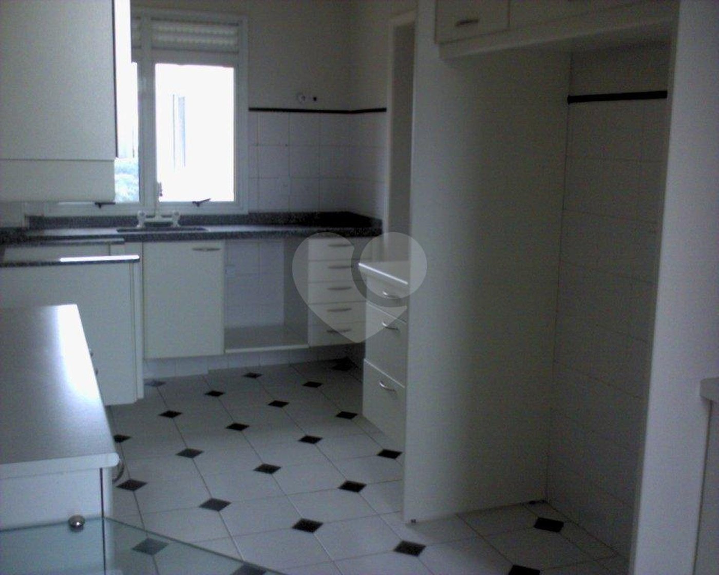 Apartamento à venda com 3 suítes em Vila Suzana, São Paulo, SP