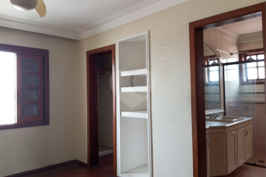 Casa à venda com 3 quartos, sendo 1 suíte, em Tucuruvi, São Paulo, SP