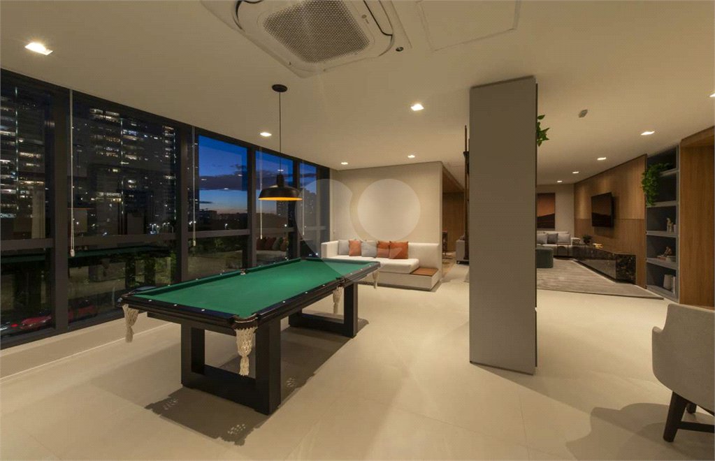 Apartamento à venda com 4 quartos, sendo 2 suítes,  em Água Branca, São Paulo, SP