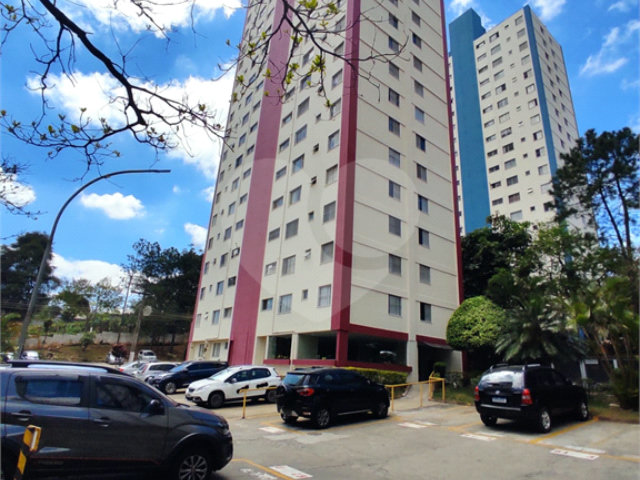Apartamento à venda com 2 quartos em Horto, São Paulo, SP