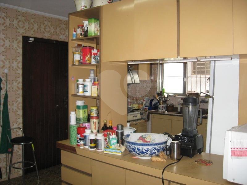 Sobrado à venda com 4 quartos, sendo 1 suíte, em Palmas do Tremembé, São Paulo, SP