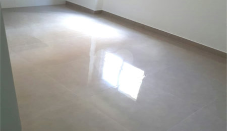 Casa em condomínio à venda com 2 quartos em Santana, São Paulo, SP