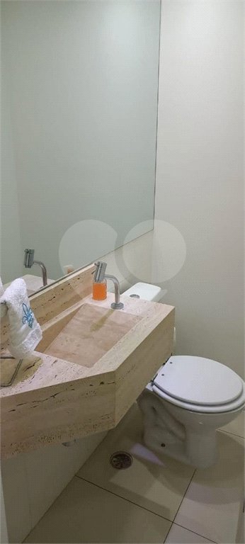 Apartamento à venda com 3 quartos, sendo 1 suíte,  em Parque Santana, Mogi das Cruzes, SP