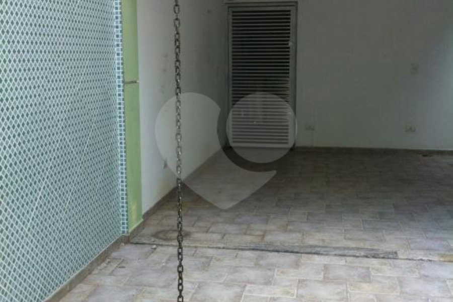 Casa à venda com 3 suítes em Santana, São Paulo, SP
