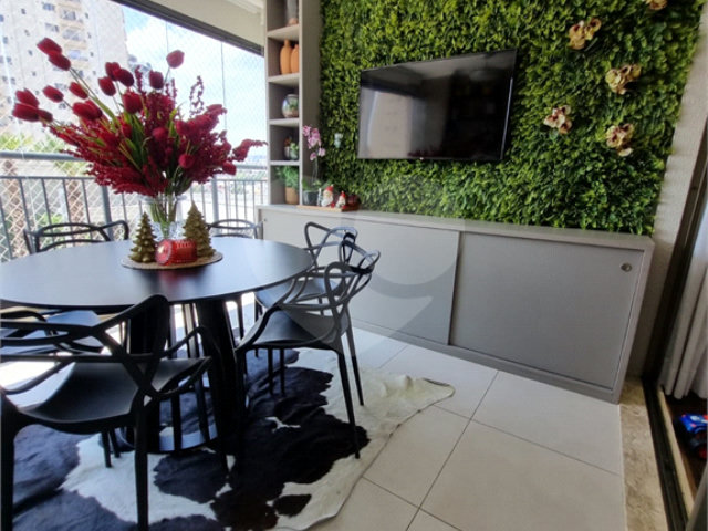 Apartamento à venda com 3 suítes em Santa Teresinha, São Paulo, SP
