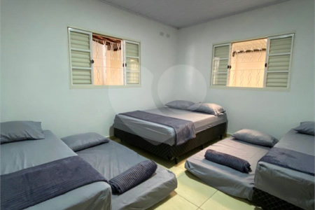 Casa à venda com 3 quartos, sendo 1 suíte, em Vila Vilma (mailasqui), São Roque, SP