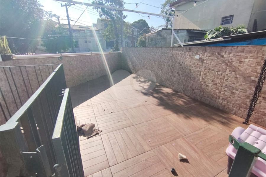Sobrado à venda com 2 quartos, sendo 1 suíte, em Parque Novo Oratório, Santo André, SP