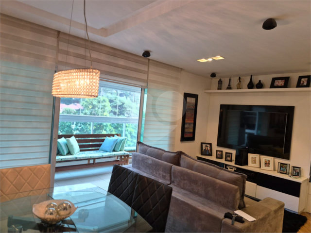 Apartamento à venda com 3 suítes em Santana, São Paulo, SP