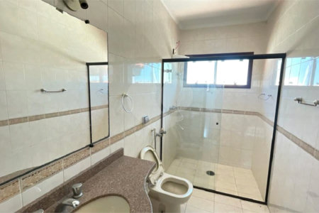 Casa à venda com 3 quartos, sendo 1 suíte, em Jardim Pires de Mello, Sorocaba, SP