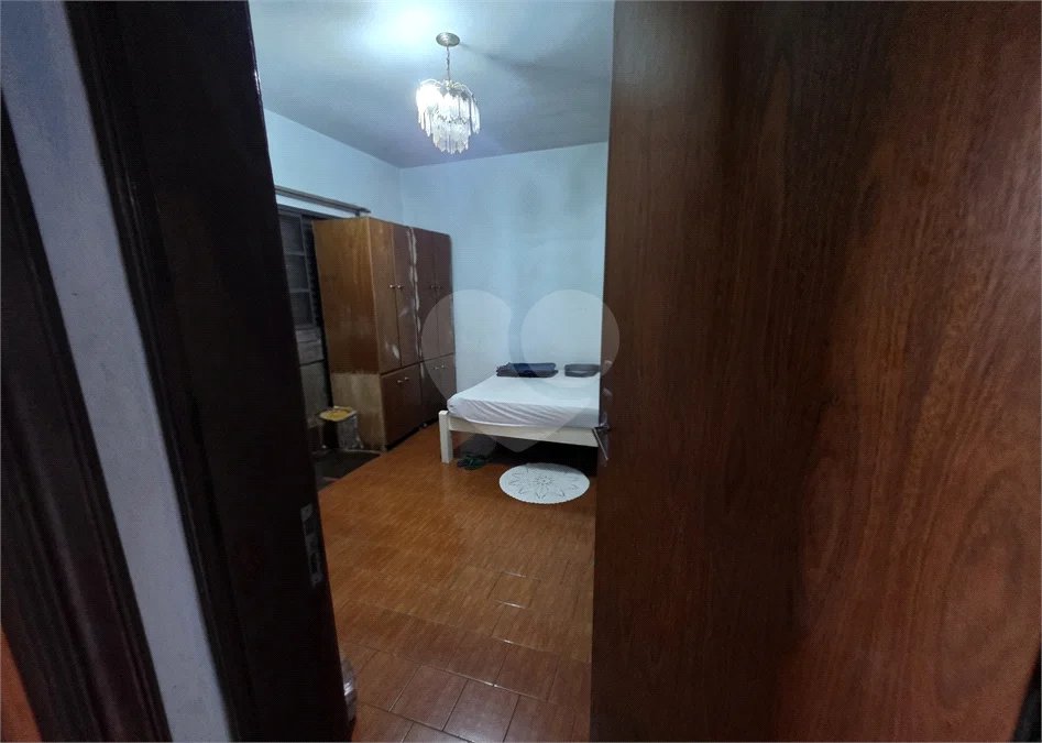 Casa térrea, 2 dormitórios com salão comercial Jd. Nova São Carlos