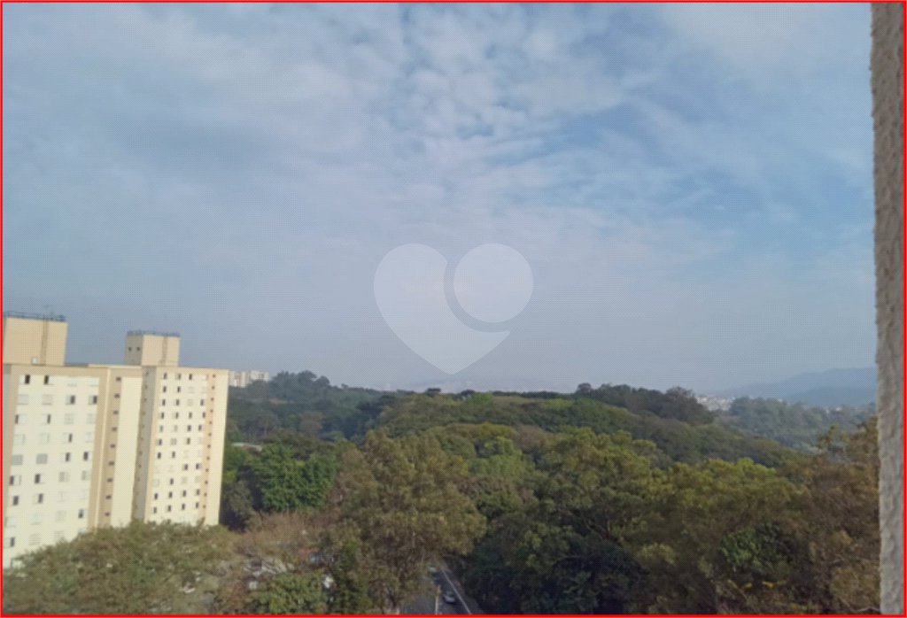 Apartamento à venda com 3 quartos, sendo 1 suíte, em Vila Nova Cachoeirinha, São Paulo, SP