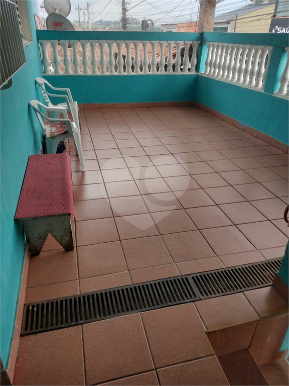 Casa à venda com 3 quartos, sendo 1 suíte, em Taba Marajoara, Suzano, SP