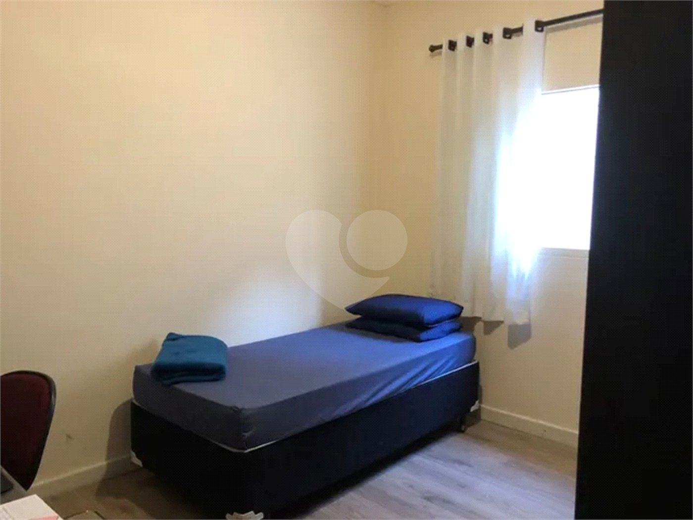 A VENDA SOBRADO, 100M², 3 DORMITORIOS 2 SENDO SUITE, 3 BANHEIROS, 2 VAGAS DE GARAGEM, SÃO JOSÉ DOS C