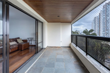 Apartamento à venda com 4 quartos, sendo 3 suítes, em Jardim Monte Kemel, São Paulo, SP