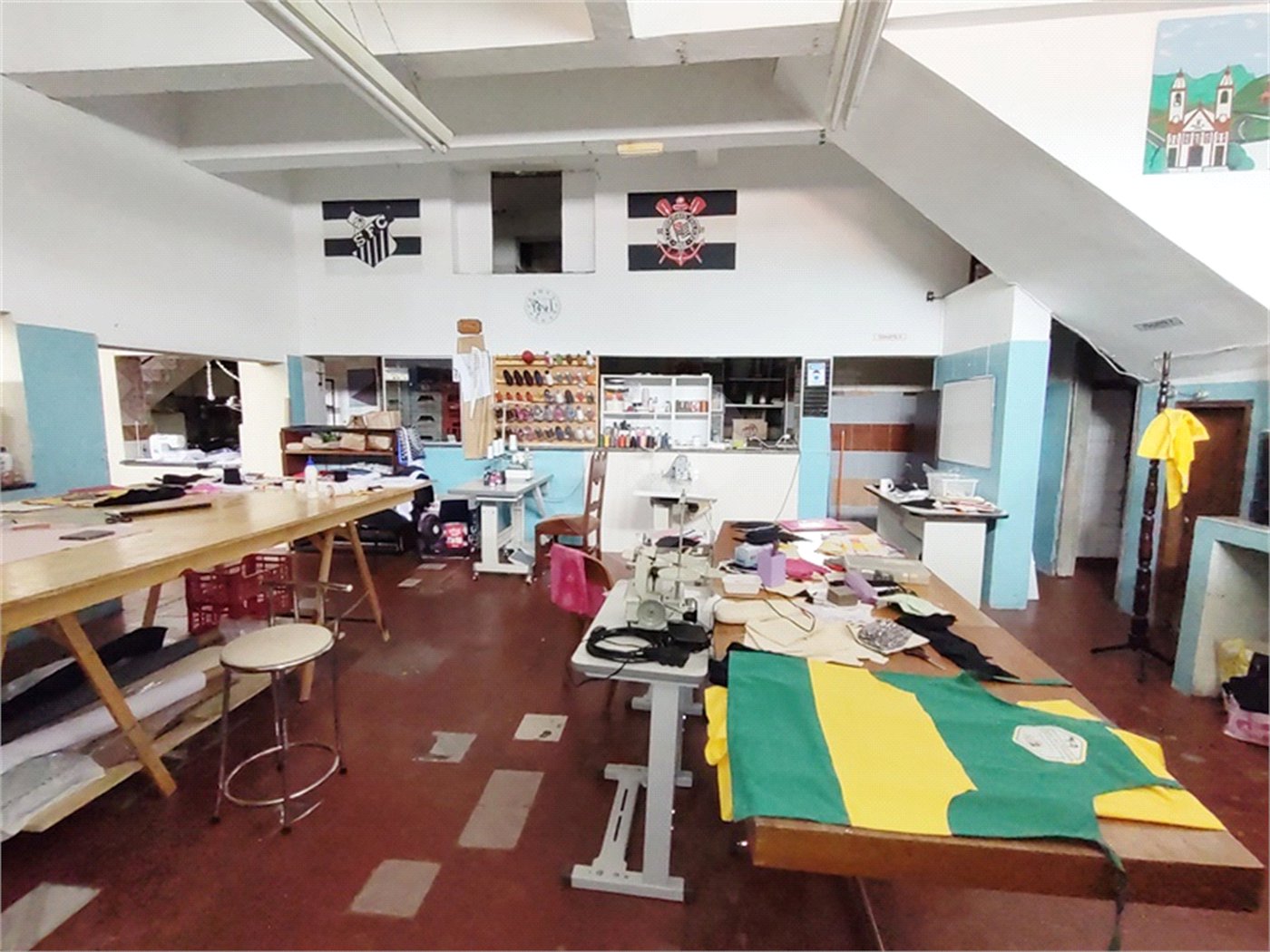 Prédio à venda com 4 quartos, sendo 1 suíte, em Tremembé, São Paulo, SP