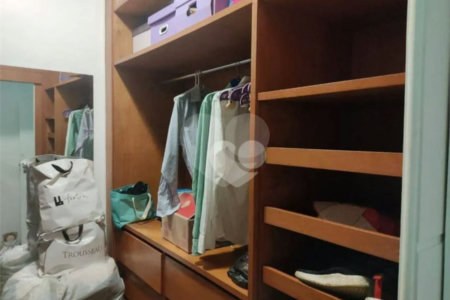 Apartamento à venda com 4 quartos, sendo 2 suítes, em Cosme Velho, Rio de Janeiro, RJ