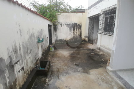 Casa à venda com 3 quartos em Campo Grande, Rio de Janeiro, RJ