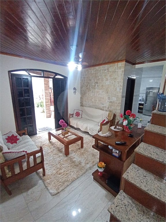 Casa à venda com 1 suíte em Santíssimo, Rio de Janeiro, RJ
