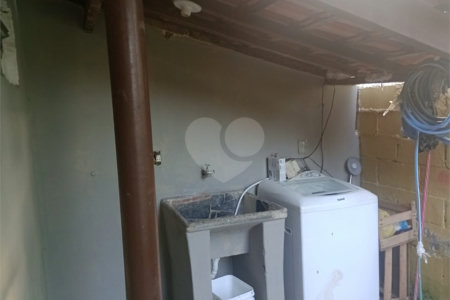Casa à venda com 3 quartos em Jardim Nova Era, Itapetininga, SP
